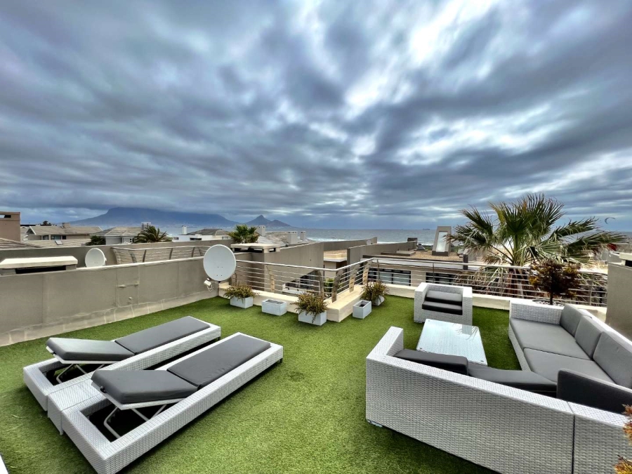 To Let 3 Bedroom Property for Rent in Sunset Beach Western Cape